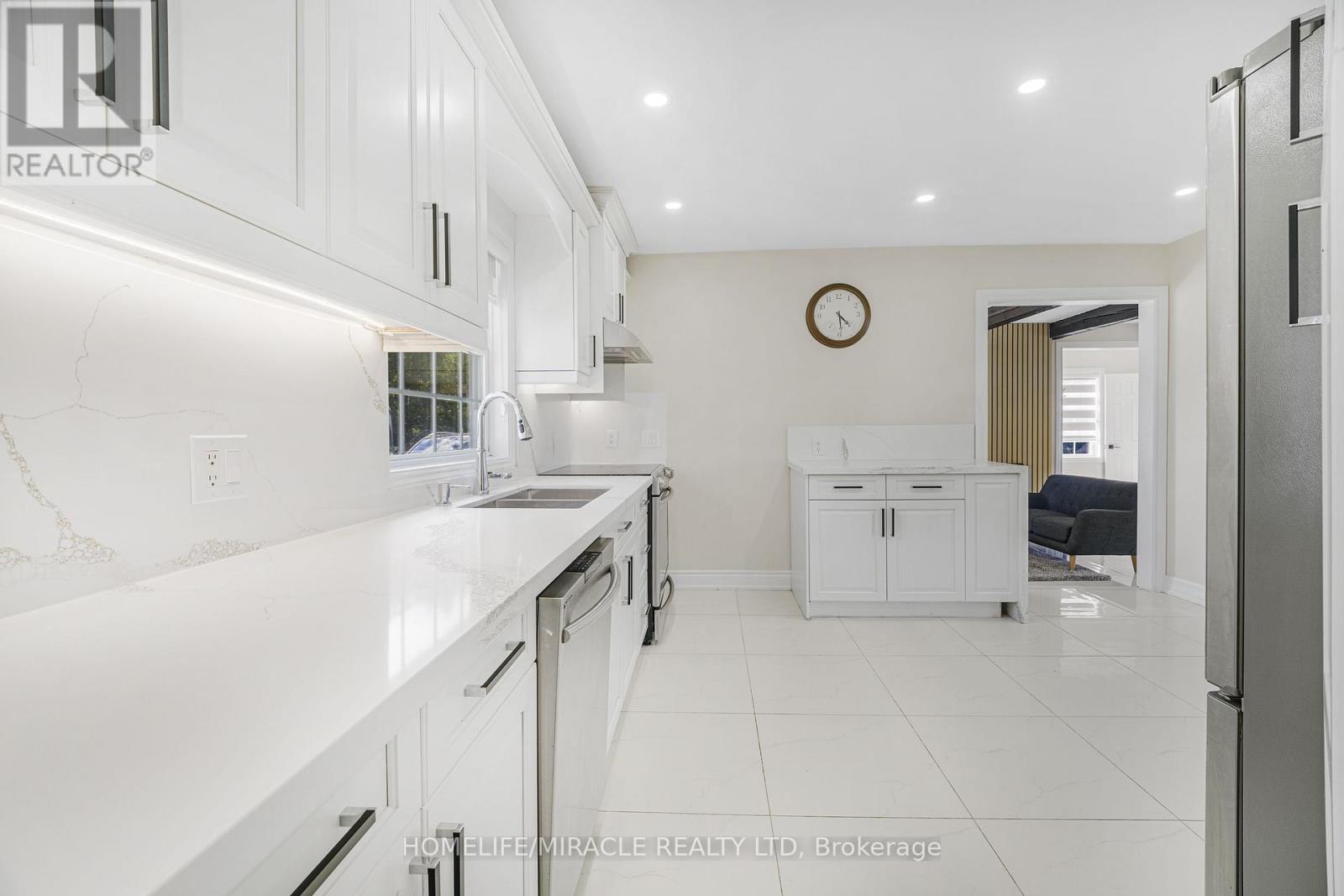 8793 Thorold Stone Road, Niagara Falls, Ontario  L2E 6S4 - Photo 13 - X13723318