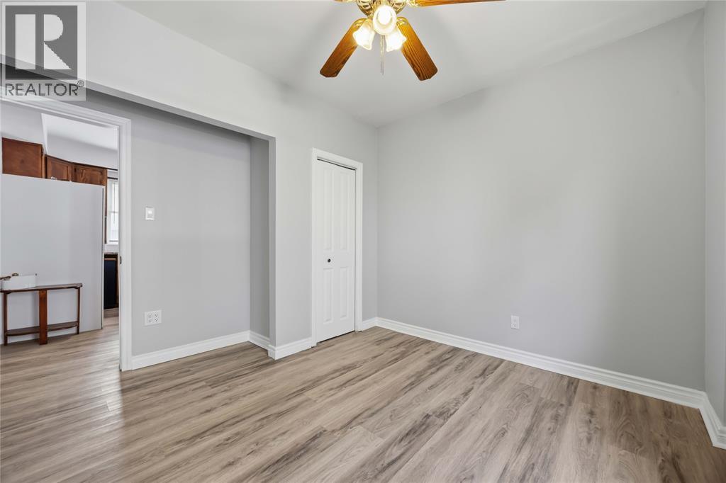 207 Victoria Avenue East, Point Edward, Ontario  N7V 1H7 - Photo 14 - 26020949