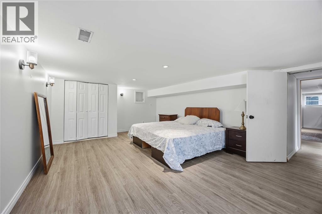 207 Victoria Avenue East, Point Edward, Ontario  N7V 1H7 - Photo 28 - 26020949
