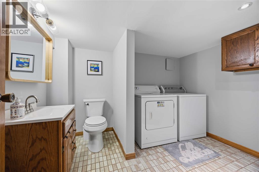 207 Victoria Avenue East, Point Edward, Ontario  N7V 1H7 - Photo 30 - 26020949