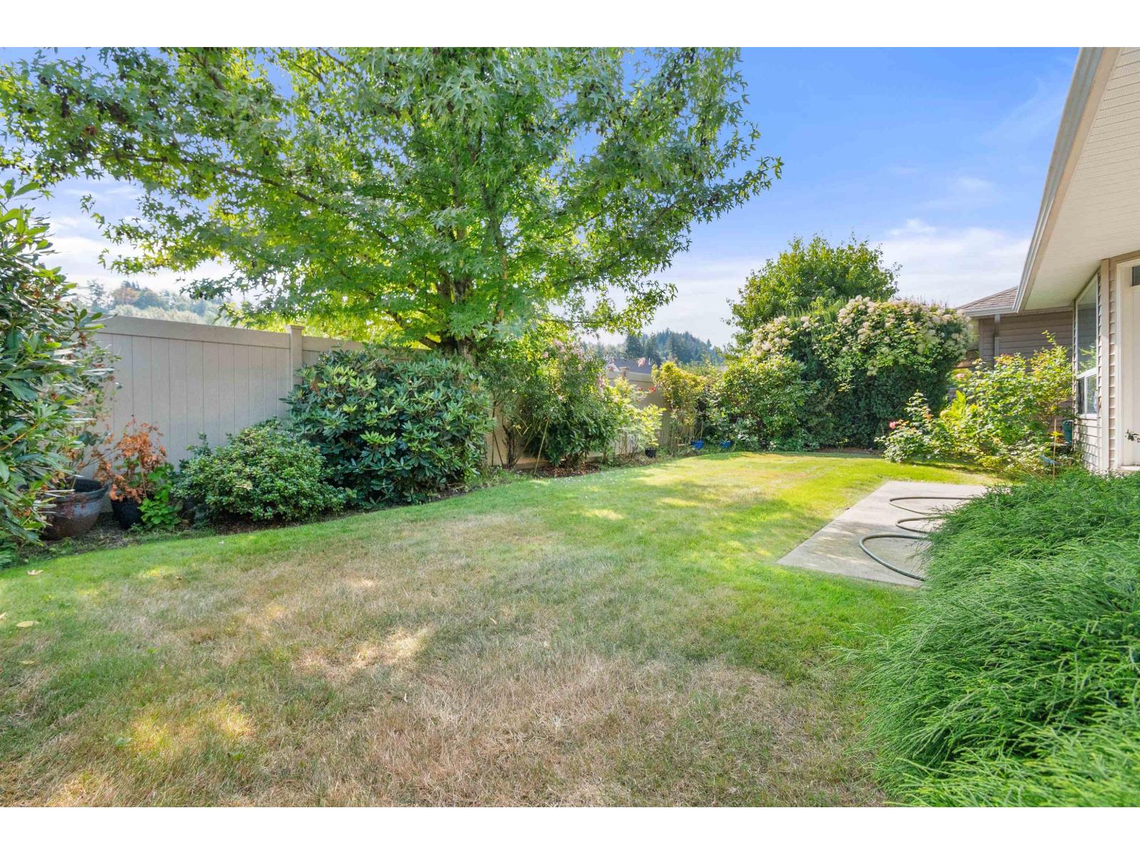 5976 Hunter Creek Crescent, Sardis South, Chilliwack, British Columbia  V2R 0B7 - Photo 6 - R3159288