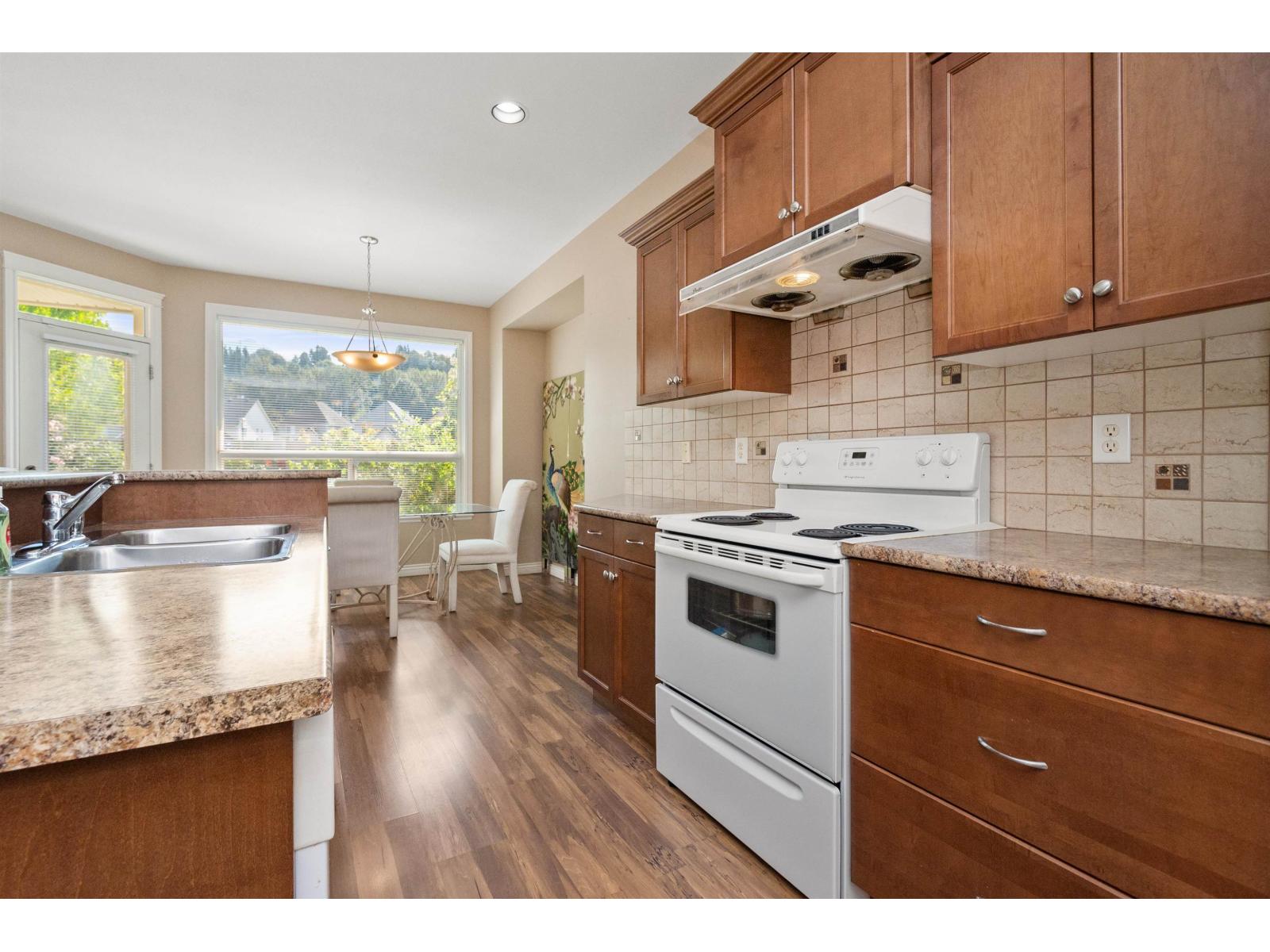 5976 Hunter Creek Crescent, Sardis South, Chilliwack, British Columbia  V2R 0B7 - Photo 30 - R3159288