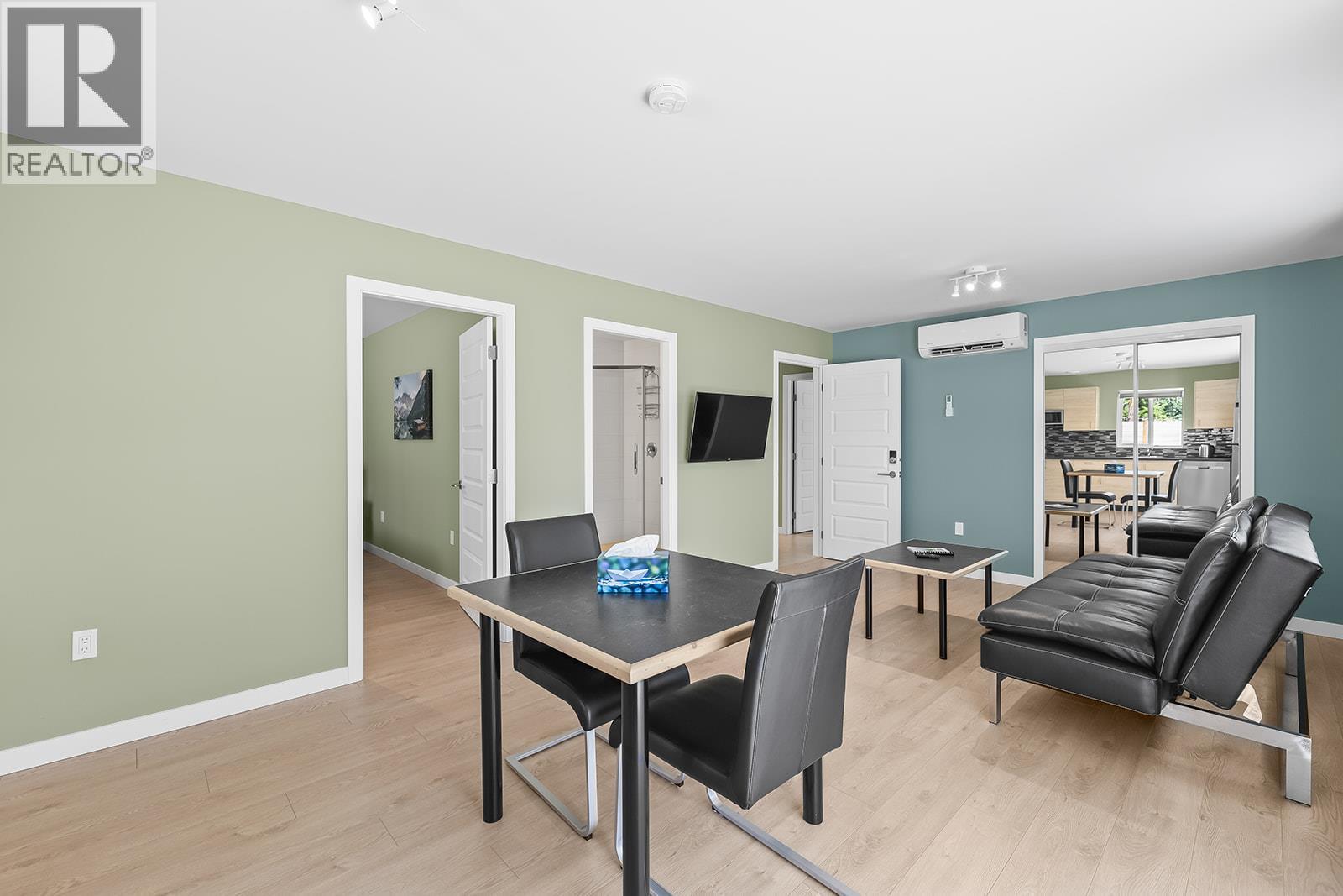 7141 Dunwaters Road, Kelowna, British Columbia  V1Z 3W5 - Photo 44 - 10398795