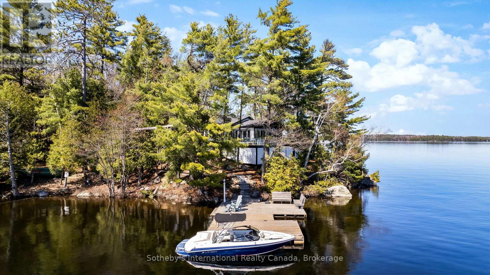 29 Beachgrove Island 33lm, Gravenhurst, Ontario  P1P 1R2 - Photo 2 - X13117108