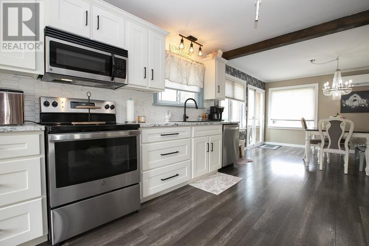 317 Goulais Ave, Sault Ste. Marie, Ontario  P6C 5A3 - Photo 23 - SM262357
