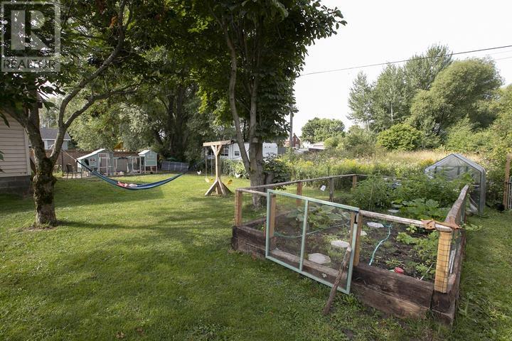 317 Goulais Ave, Sault Ste. Marie, Ontario  P6C 5A3 - Photo 9 - SM262357