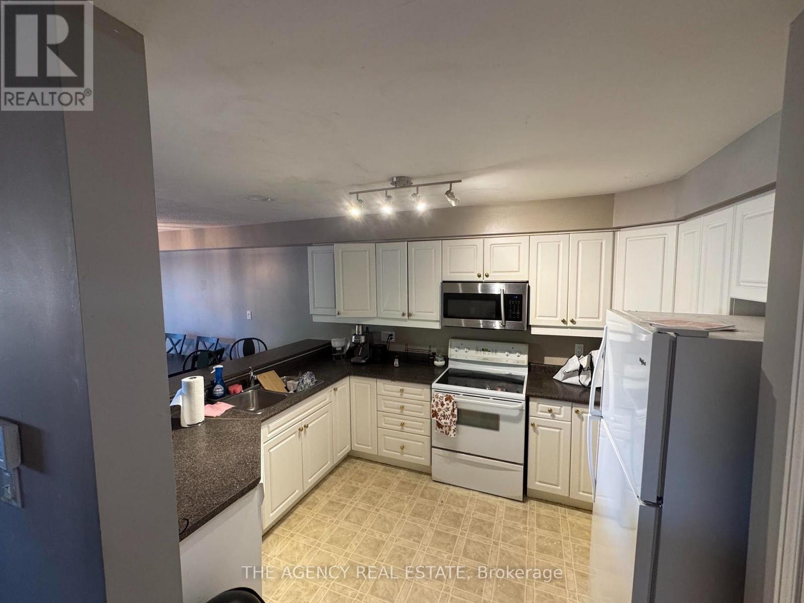 60 - 320 Ambleside Drive, London North, Ontario  N6G 5H9 - Photo 6 - X13714928