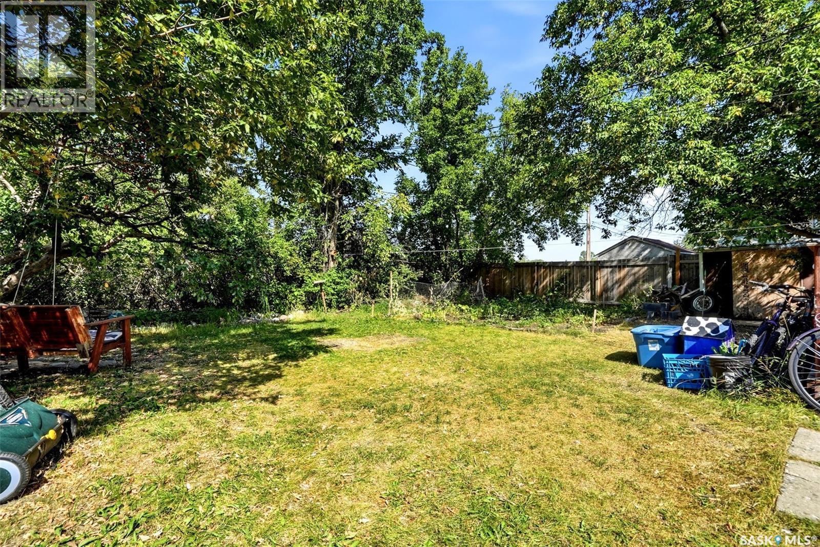 1722 Macpherson Avenue, Regina, Saskatchewan  S4S 4C9 - Photo 52 - SK046943