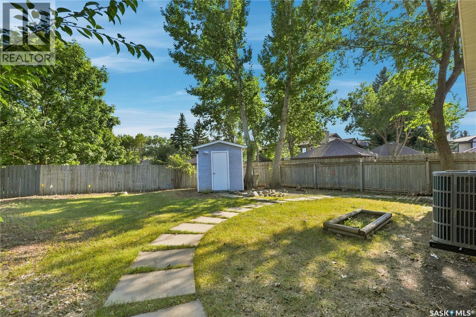 607 Lenore Drive, Saskatoon, Saskatchewan  S7K 5G7 - Photo 45 - SK046926