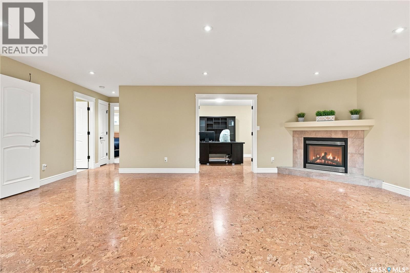 6407 Wascana Court Bay, Regina, Saskatchewan  S4V 3E6 - Photo 34 - SK046832