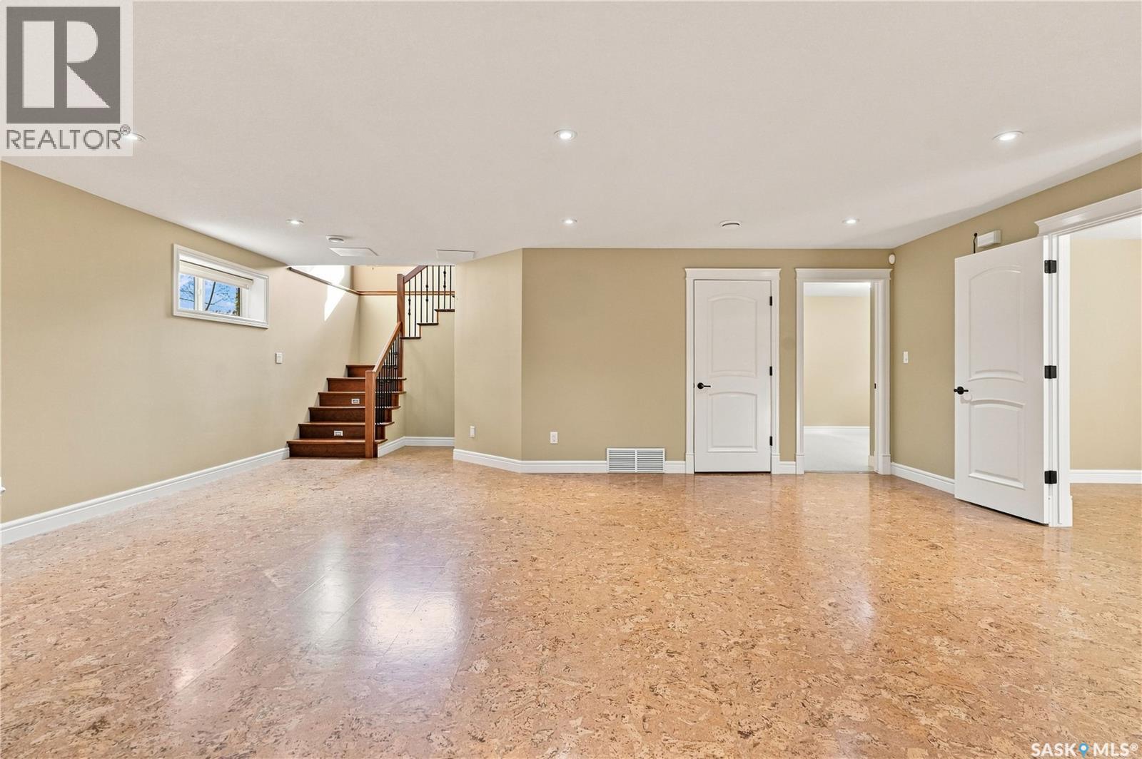 6407 Wascana Court Bay, Regina, Saskatchewan  S4V 3E6 - Photo 38 - SK046832