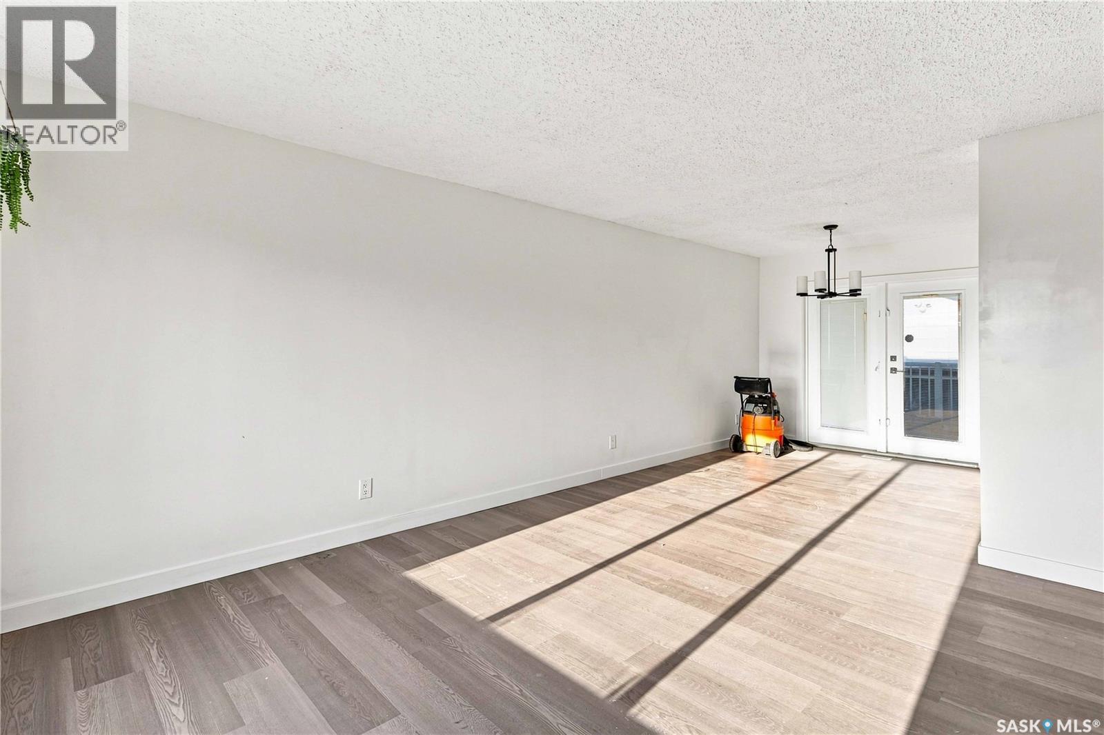 1530 Latrace Road, Saskatoon, Saskatchewan  S7L 6M2 - Photo 6 - SK046660