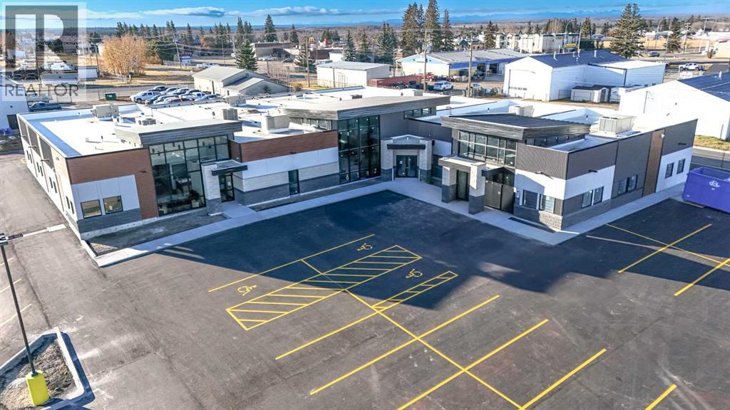 Unit 4, 5020 44 Street, Rocky Mountain House, Alberta  T4T 1B9 - Photo 1 - A2278183