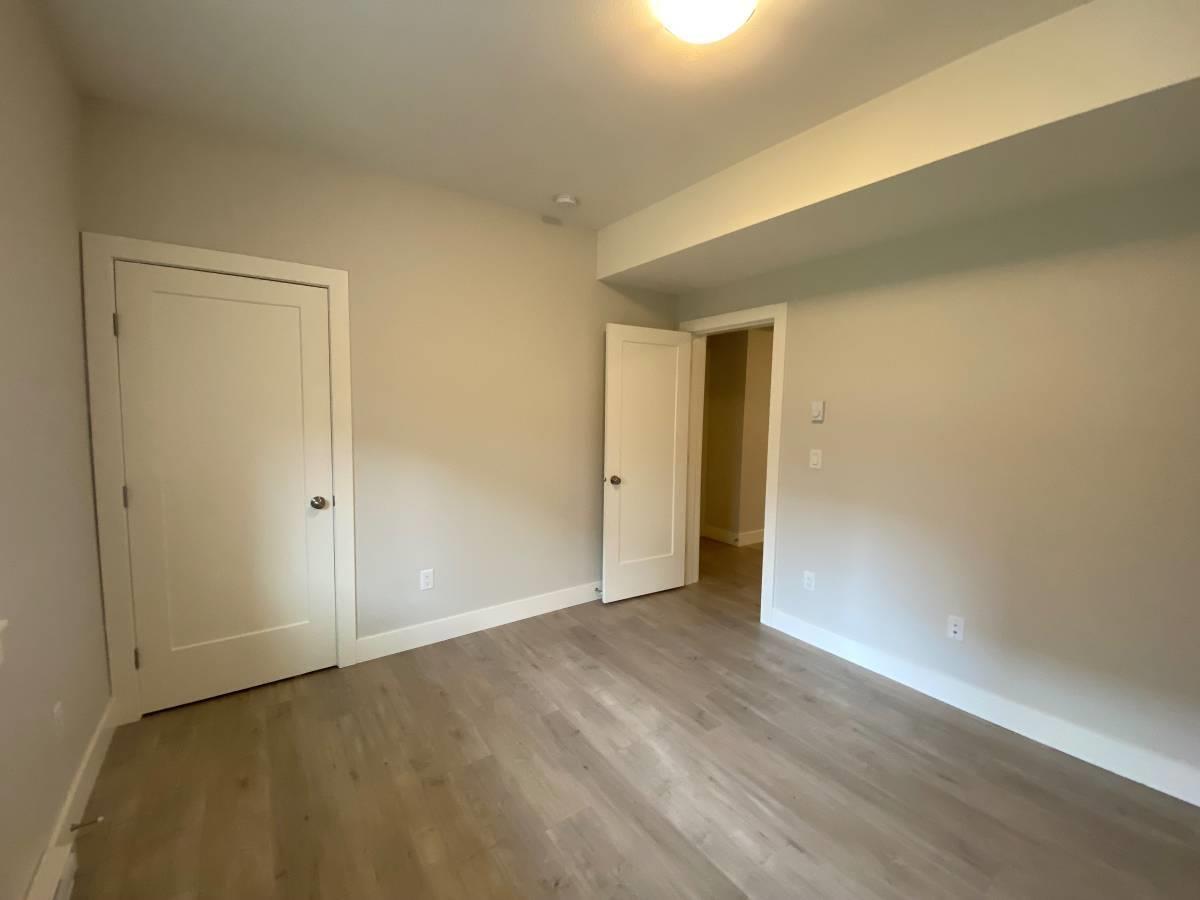 Suite-7840 CEDARBROOK ROAD|Lower Landing