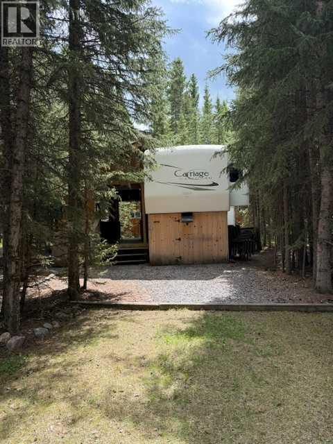 110-200 4 Avenue SW, Sundre, Alberta  T0M 1X0 - Photo 1 - A2326240
