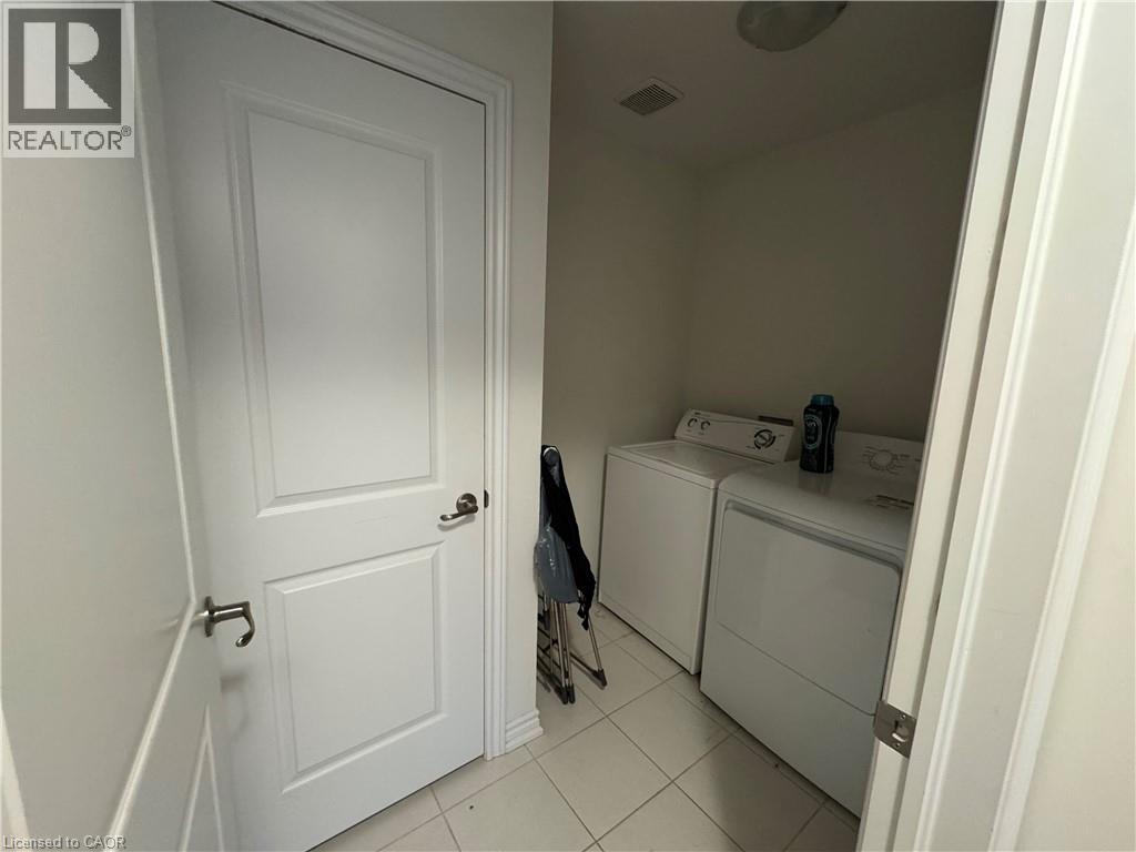 173 Flagg Avenue, Brant County, Ontario  N3L 0K5 - Photo 9 - 40858996