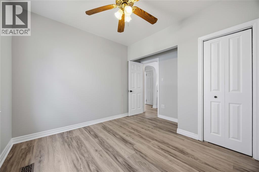207 Victoria Avenue East, Point Edward, Ontario  N7V 1H7 - Photo 15 - 26021074