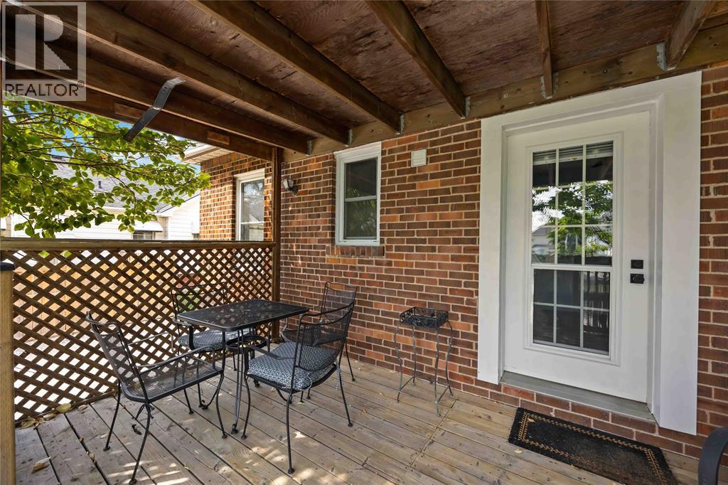 207 Victoria Avenue East, Point Edward, Ontario  N7V 1H7 - Photo 33 - 26021074
