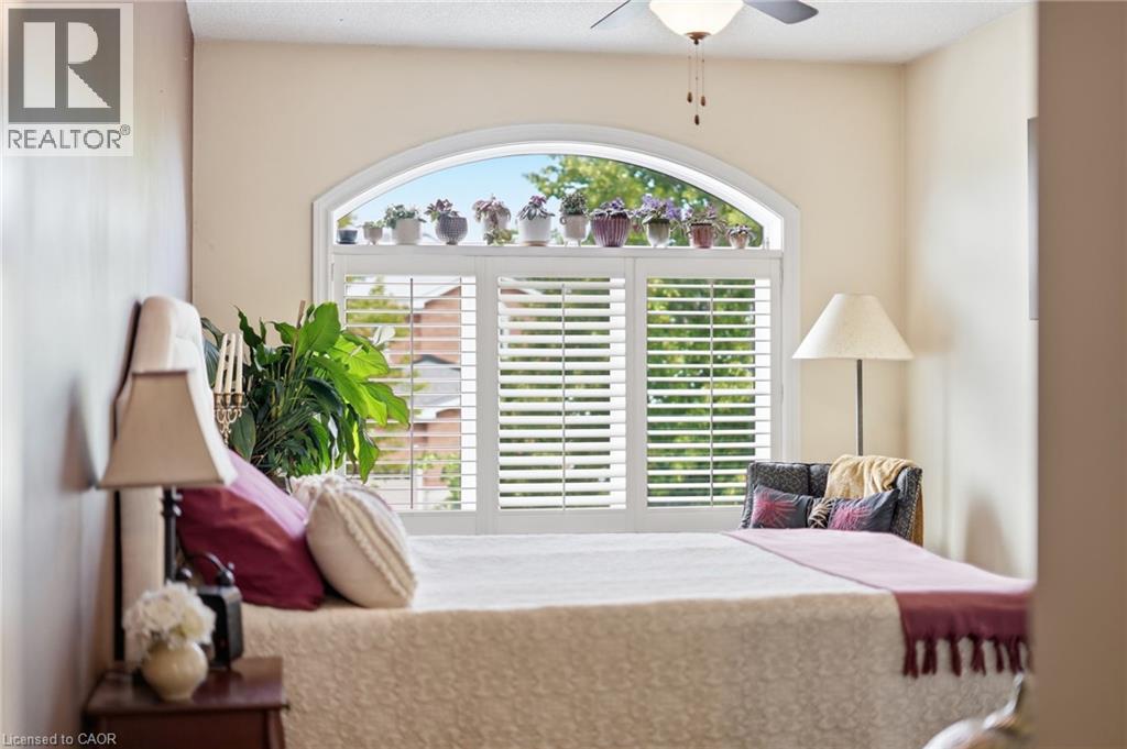 8 Slater Court, Waterdown, Ontario  L8B 0K8 - Photo 27 - 40859110