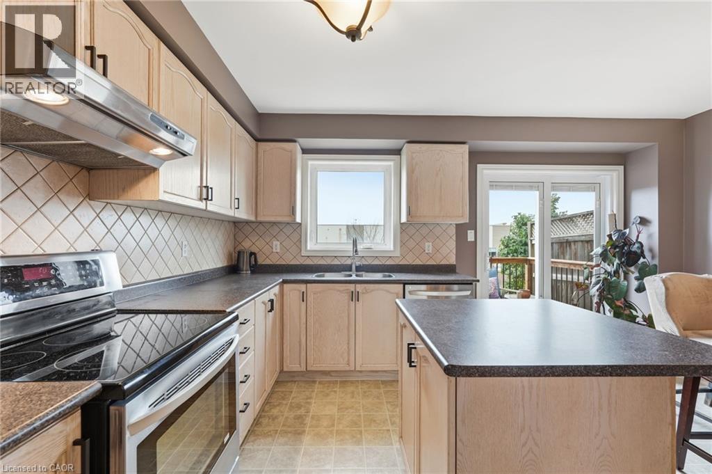 8 Slater Court, Waterdown, Ontario  L8B 0K8 - Photo 8 - 40859110