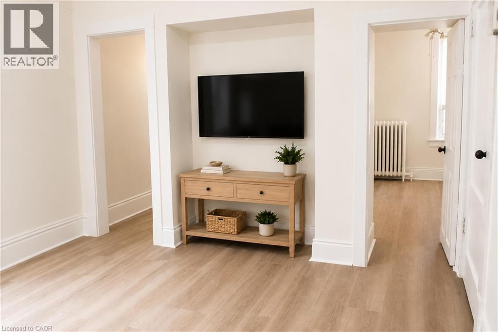 56 N Wentworth Street Unit# 1, Hamilton, Ontario  L8L 5V4 - Photo 6 - 40858883