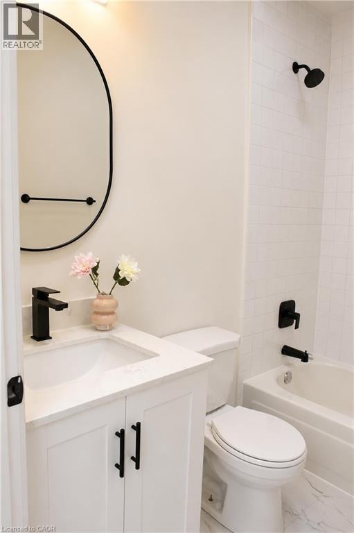 56 N Wentworth Street Unit# 1, Hamilton, Ontario  L8L 5V4 - Photo 7 - 40858883