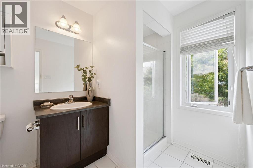 1035 Victoria Road S Unit# 95, Guelph, Ontario  N1L 0H5 - Photo 12 - 40857733