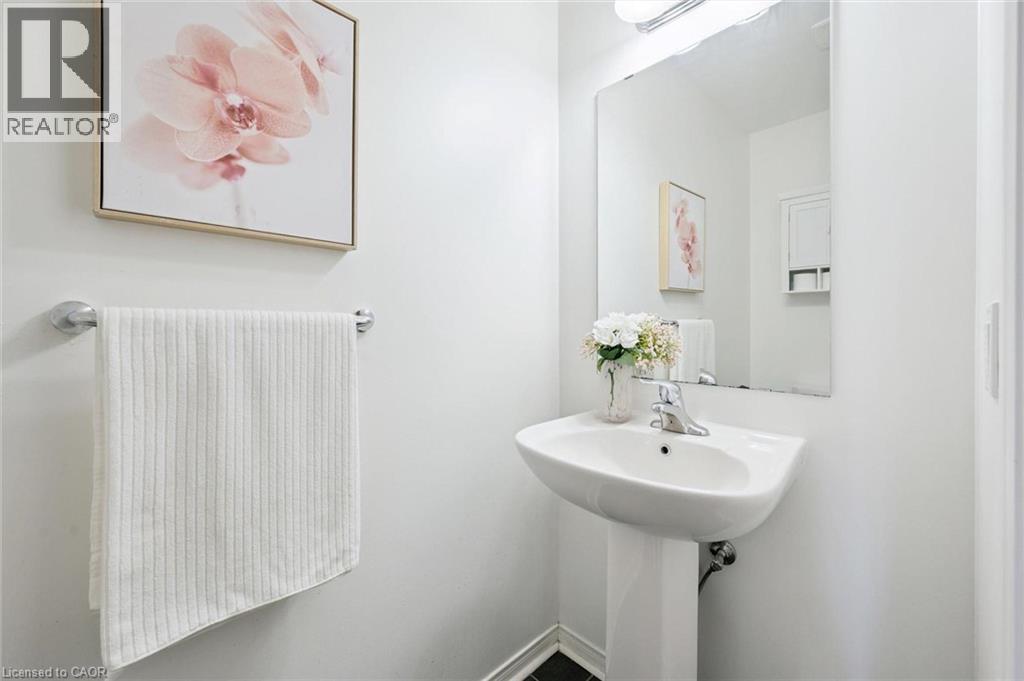 1035 Victoria Road S Unit# 95, Guelph, Ontario  N1L 0H5 - Photo 9 - 40857733