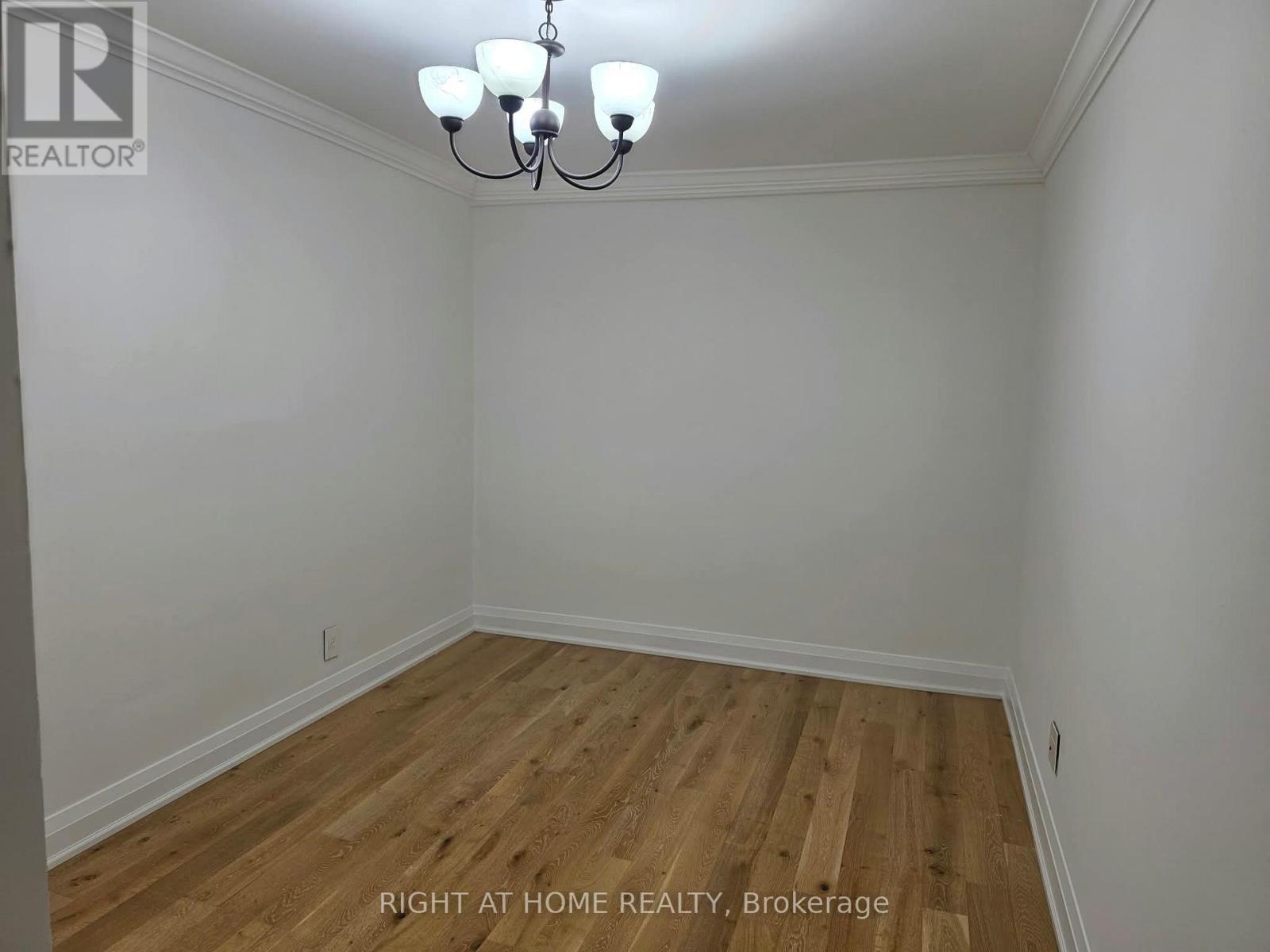 Main - 154 Davisville Avenue, Toronto, Ontario  M4S 1E8 - Photo 24 - C13723454