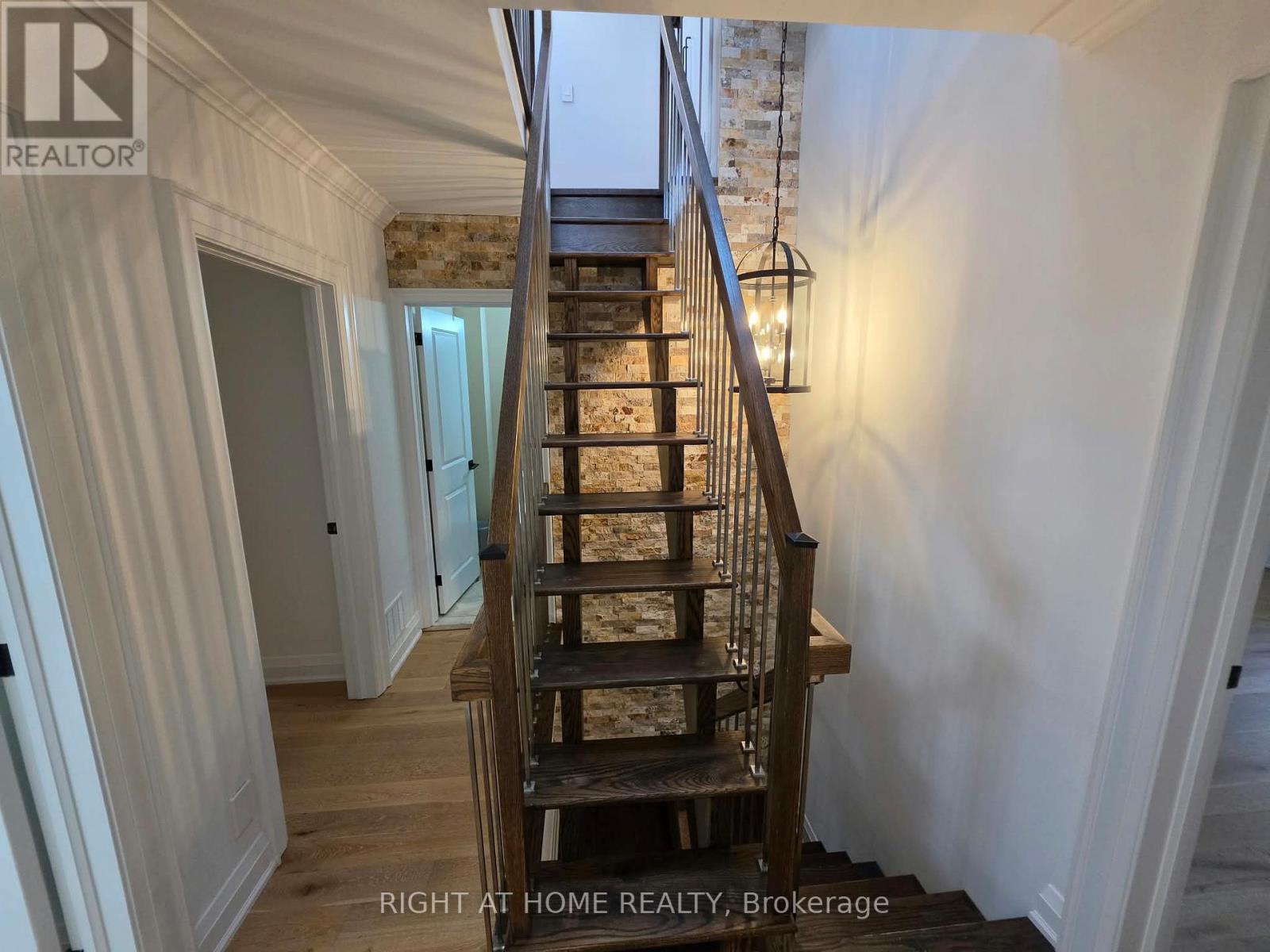 Main - 154 Davisville Avenue, Toronto, Ontario  M4S 1E8 - Photo 26 - C13723454