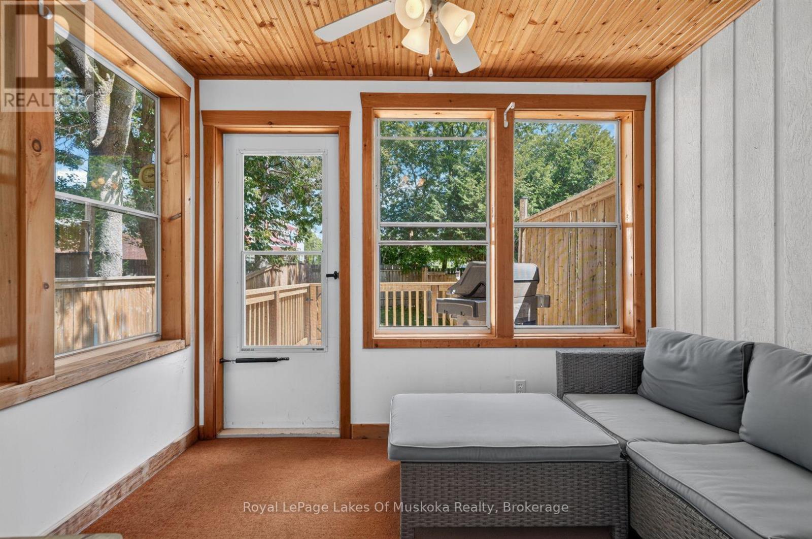 570 John Street S, Gravenhurst, Ontario  P1P 1J9 - Photo 18 - X13723356