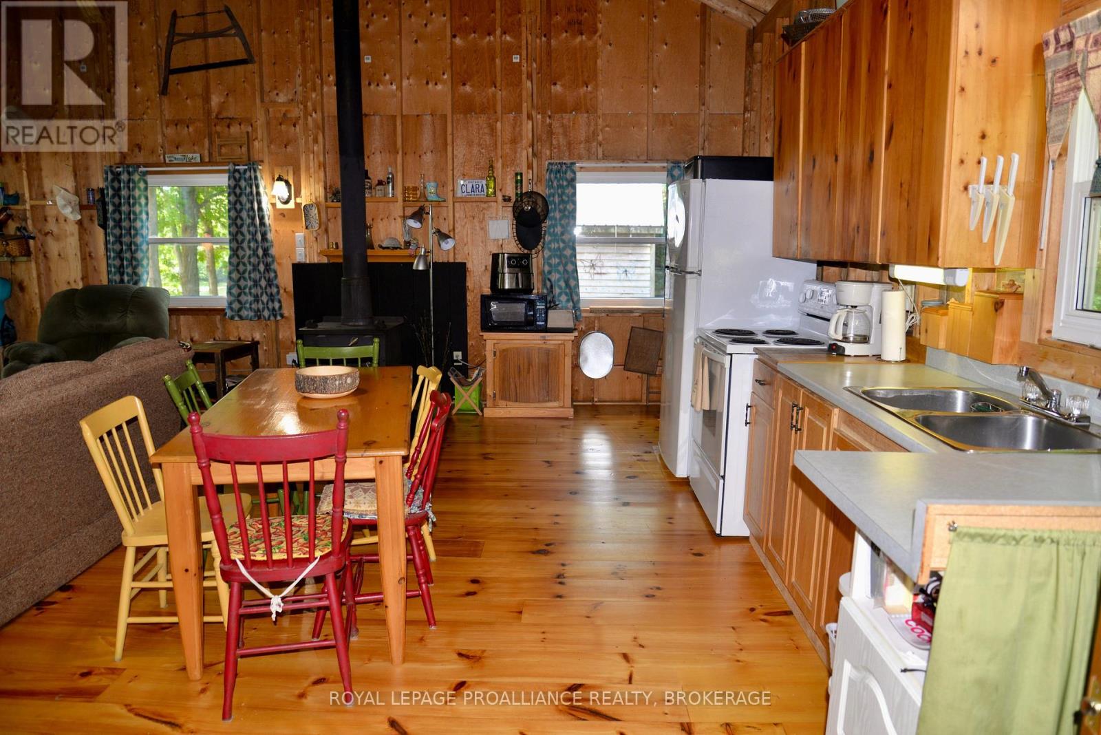 103 Estate Road, Leeds And The Thousand Islands, Ontario K0E 1N0 - Photo 6 - X13723378