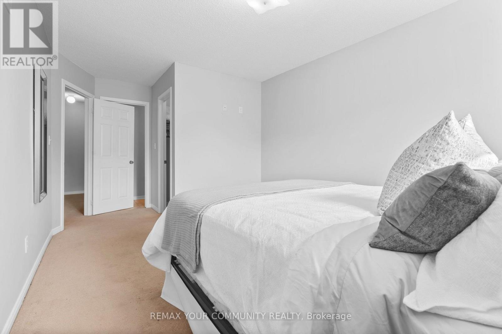 31 Webbford Street, Ajax, Ontario  L1S 0A8 - Photo 30 - E13723352
