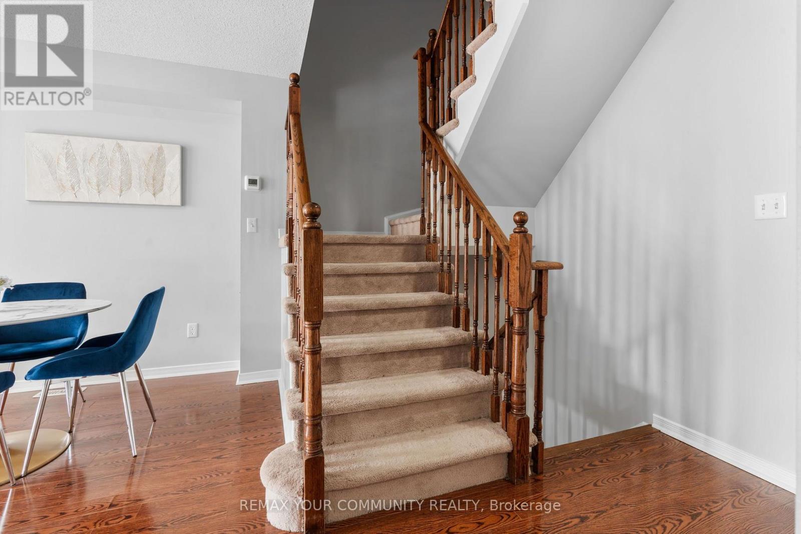 31 Webbford Street, Ajax, Ontario  L1S 0A8 - Photo 6 - E13723352