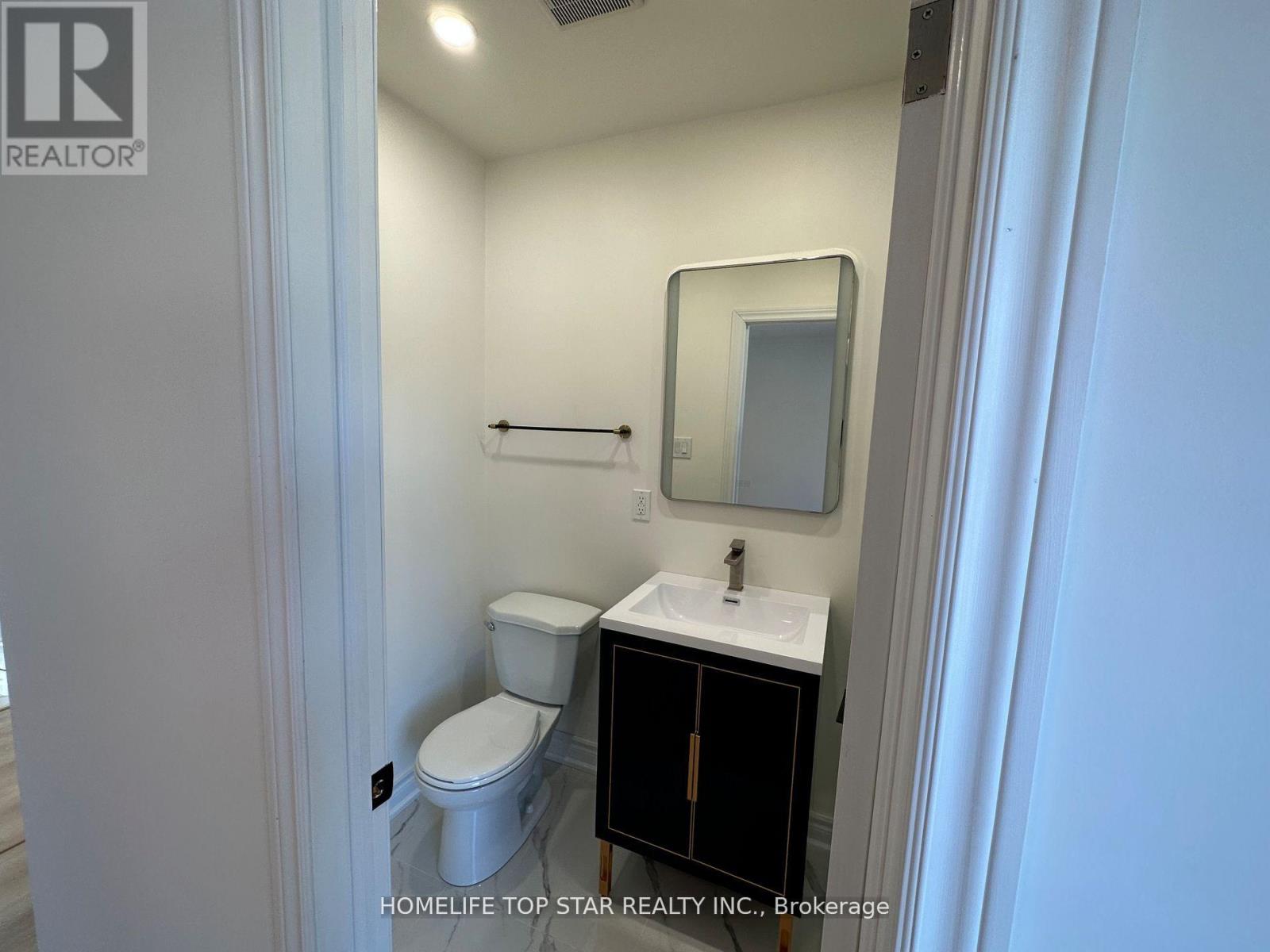 Main Floor - 38 Cartier Crescent, Richmond Hill, Ontario  L4C 2N2 - Photo 14 - N13723386