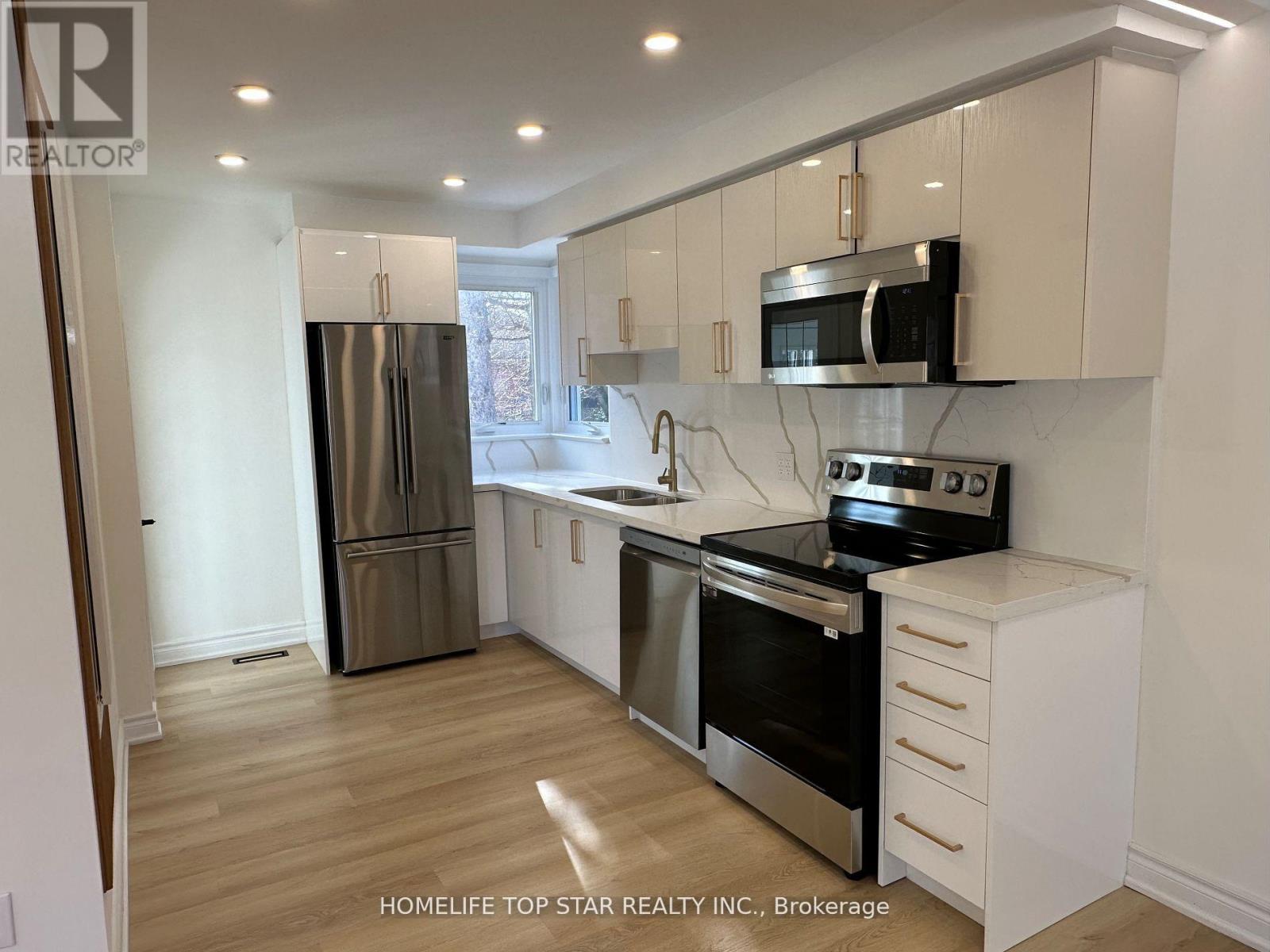 MAIN FLOOR - 38 CARTIER CRESCENT