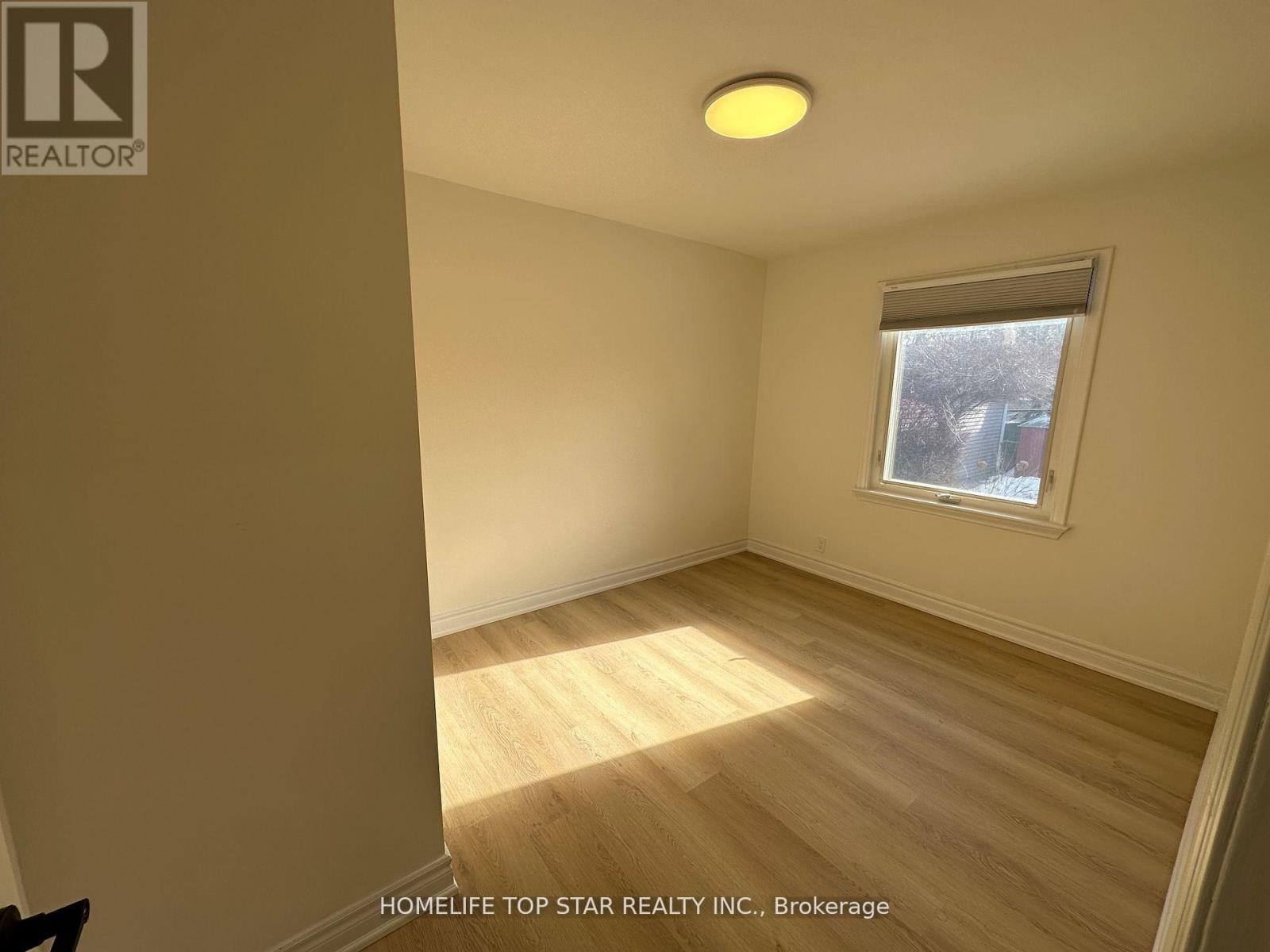 Main Floor - 38 Cartier Crescent, Richmond Hill, Ontario  L4C 2N2 - Photo 9 - N13723386