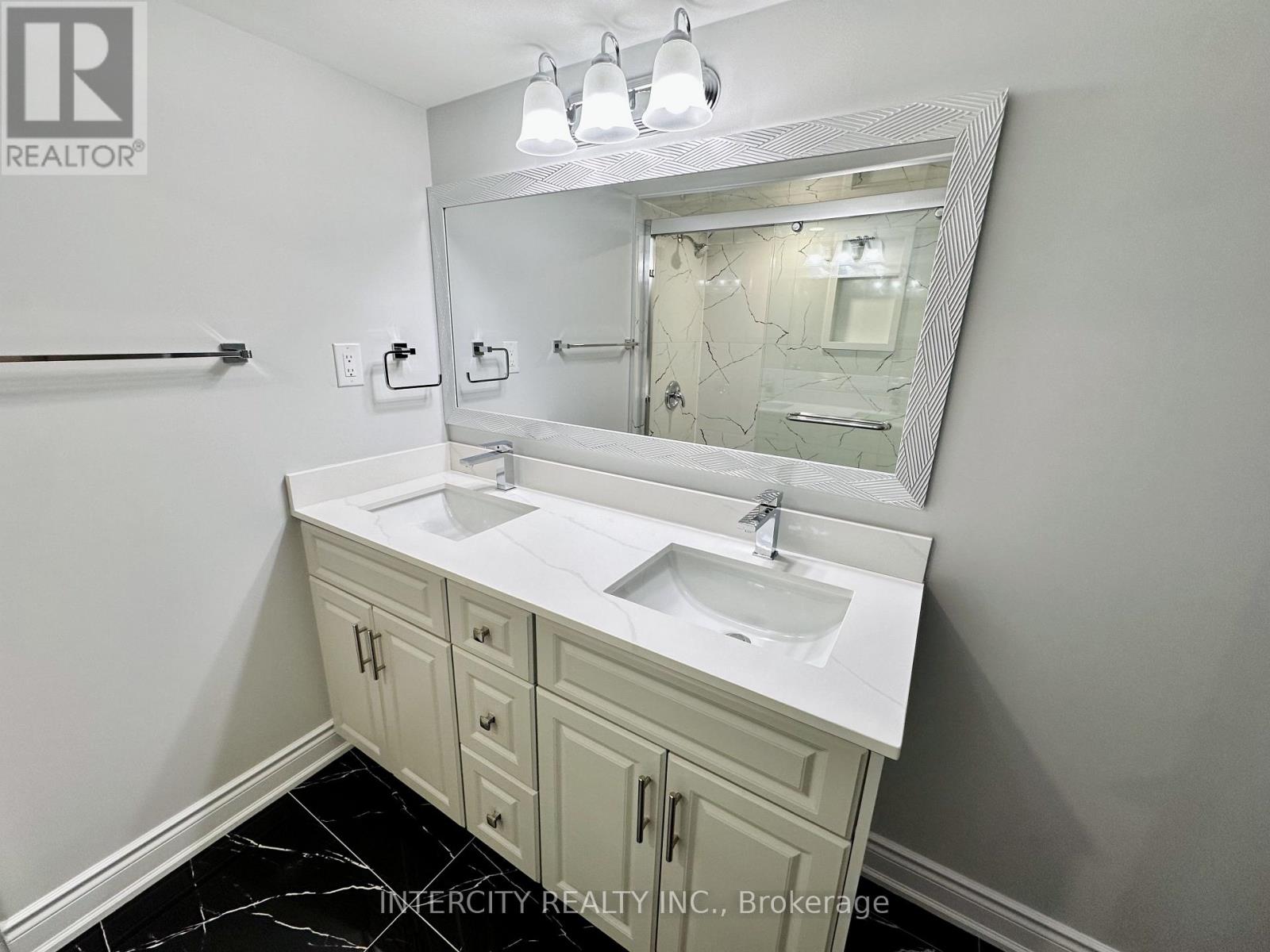 Bsmt - 77 Romanelli Crescent, Bradford West Gwillimbury (Bradford), Ontario  L3Z 0X7 - Photo 14 - N13723424