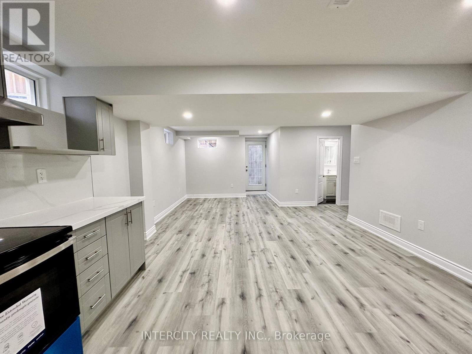 Bsmt - 77 Romanelli Crescent, Bradford West Gwillimbury (Bradford), Ontario  L3Z 0X7 - Photo 20 - N13723424
