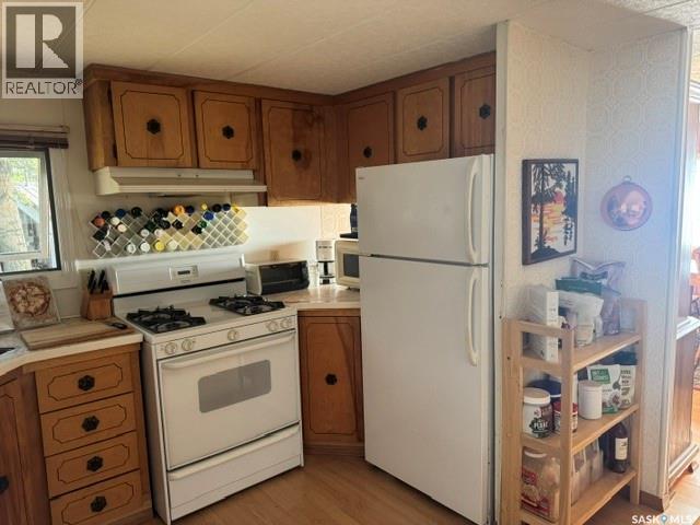 2220 Spruce Crescent, Turtle View, Saskatchewan  S0M 0Y0 - Photo 2 - SK046939