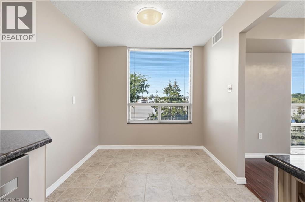 55 Blue Springs Drive Unit# 611, Waterloo, Ontario  N2J 4T3 - Photo 11 - 40858472
