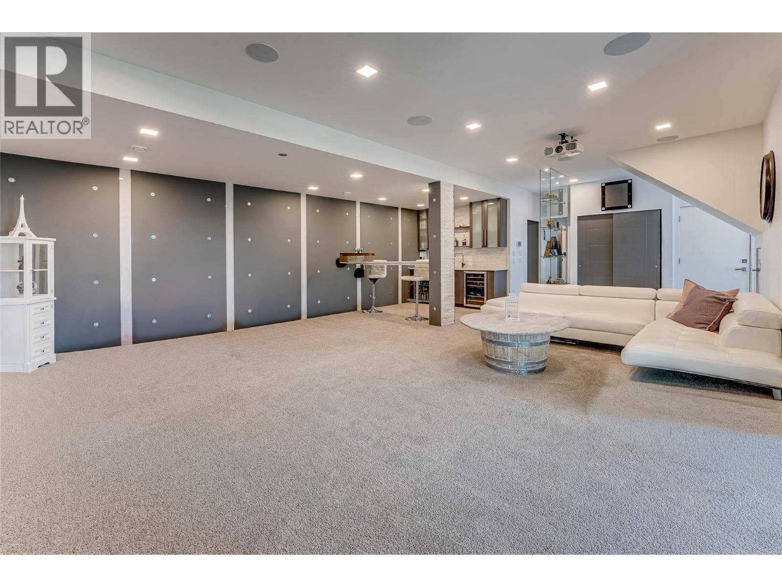 7180 Apex Drive, Vernon, British Columbia  V1B 4E4 - Photo 45 - 10397809