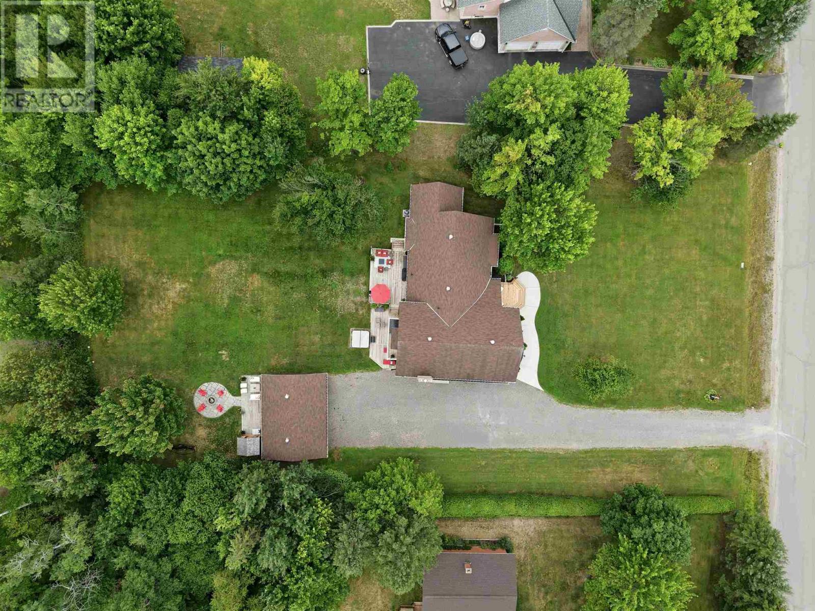 86 Palomino Dr, Sault Ste. Marie, Ontario  P6A 6K4 - Photo 4 - SM262364