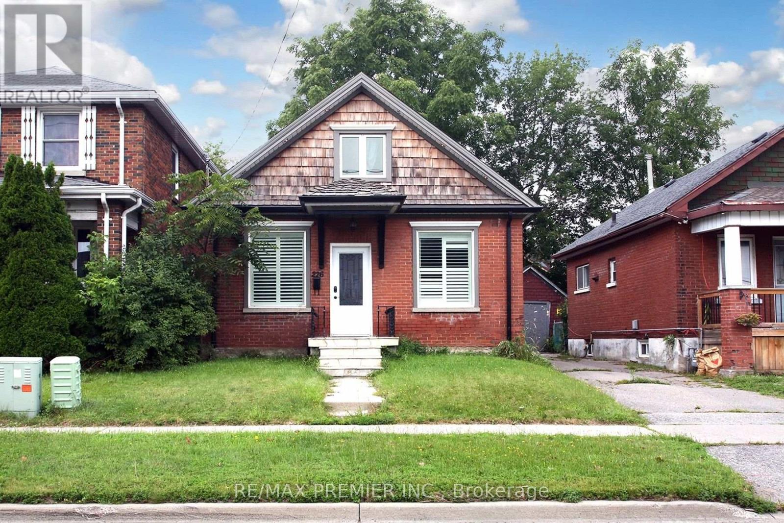 226 RITSON ROAD S, Oshawa, Ontario