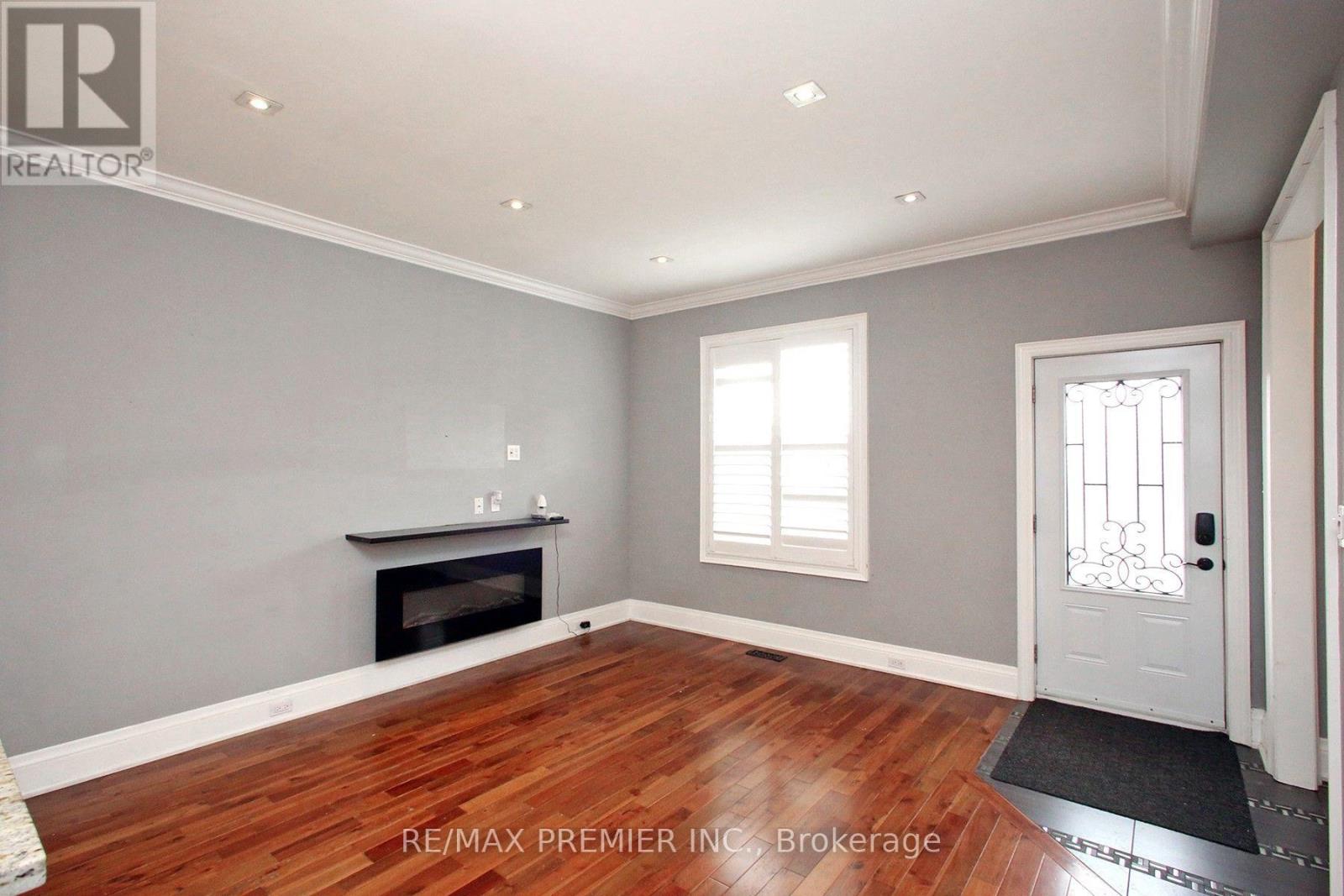 226 Ritson Road S, Oshawa, Ontario  L1H 5H7 - Photo 5 - E13709544