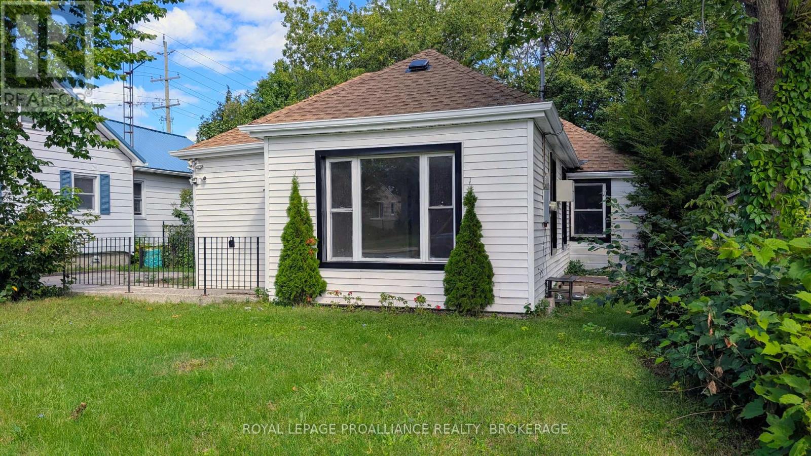 79 Mcdonald Avenue, Kingston, Ontario  K7M 1R2 - Photo 2 - X13723330
