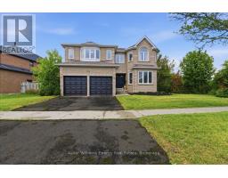 70 WILLOWBROOK DRIVE, Whitby, Ontario