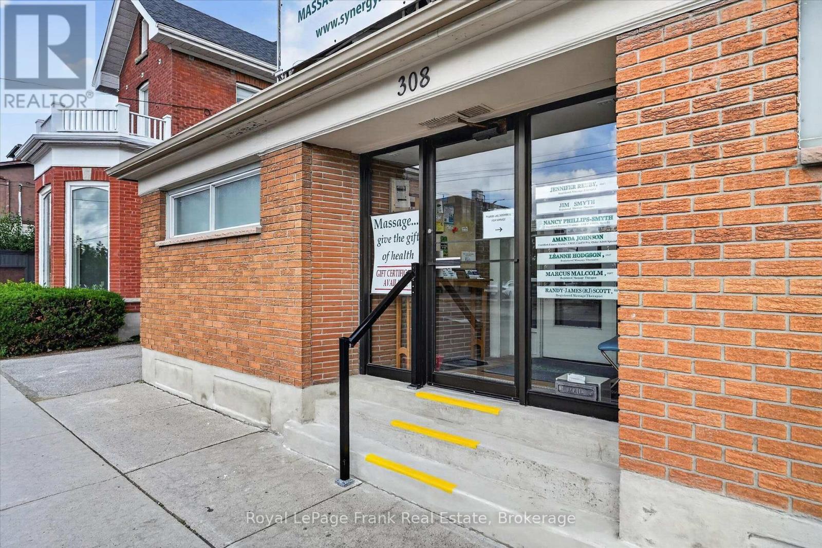 308 Charlotte Street, Peterborough, Ontario  K9J 2V7 - Photo 5 - X13723538