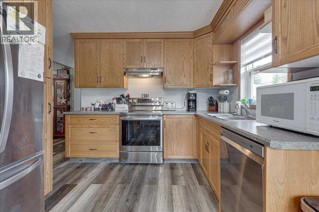 4809 42 Street, Ponoka, Alberta  T4J 1C3 - Photo 9 - A2322684