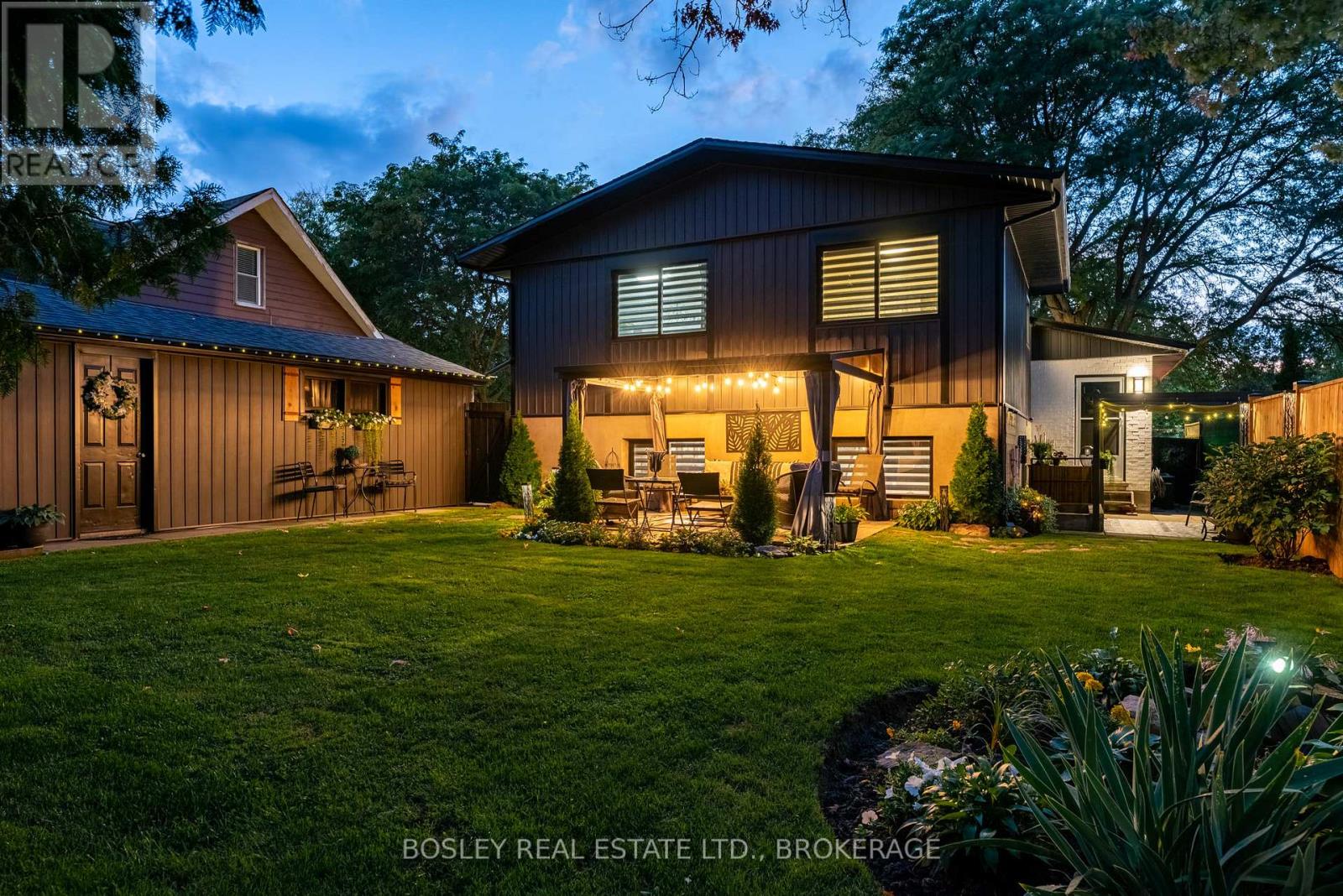 4148 Dorchester Road, Niagara Falls, Ontario  L2E 6N2 - Photo 42 - X13709888